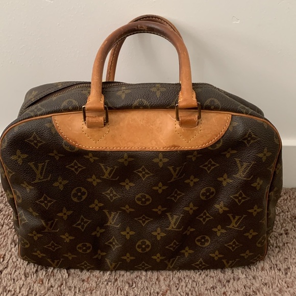 Louis Vuitton Deauville monogram canvas bag with date code VI0934 - Picture 2 of 10